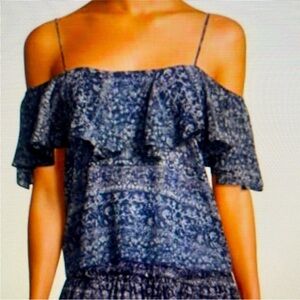 Miss Los Angeles Off-Shoulder Top